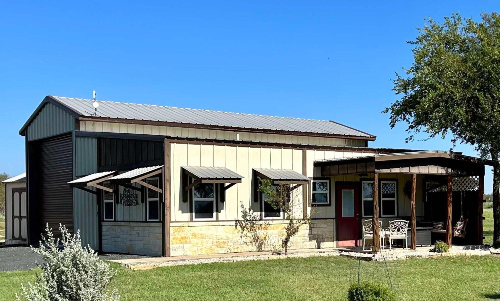 Vineyard Trail Cottages- Adults Only フレデリックスバーグ エクステリア 写真